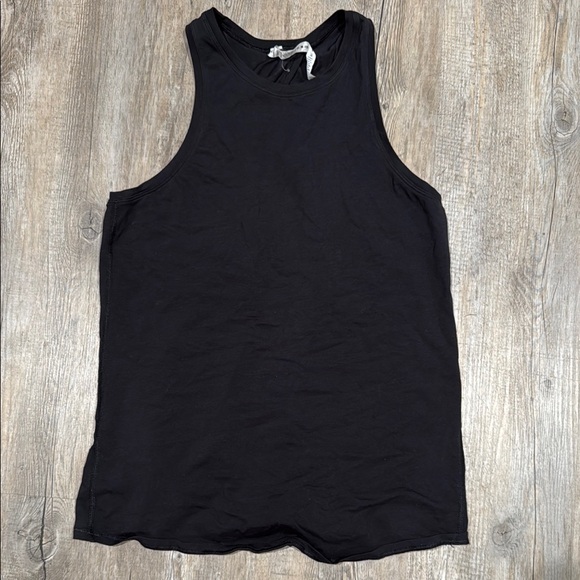 lululemon athletica Tops - Lululemon all tied up tank